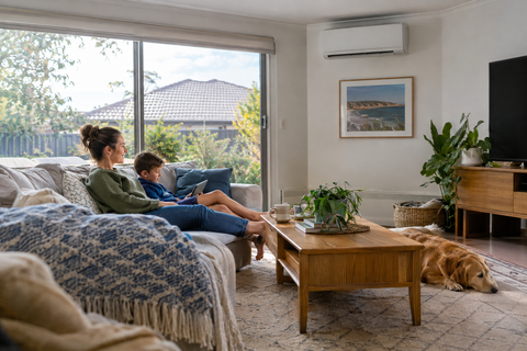 Window air conditioner in an Australian home, illustrating: What a 3.5 kW air conditioner can actually cool?